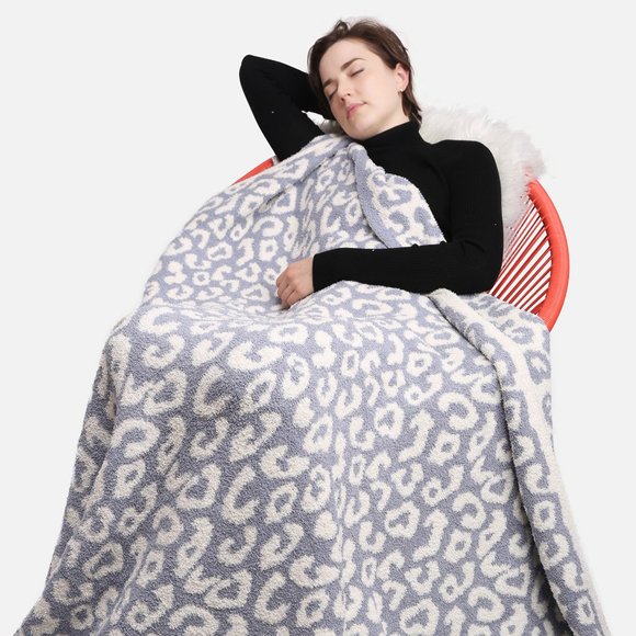 P/S New Colors! Leopard Print Luxury Soft Throw Blanket·50x 60·ComfyLuxe - Picture 4 of 12
